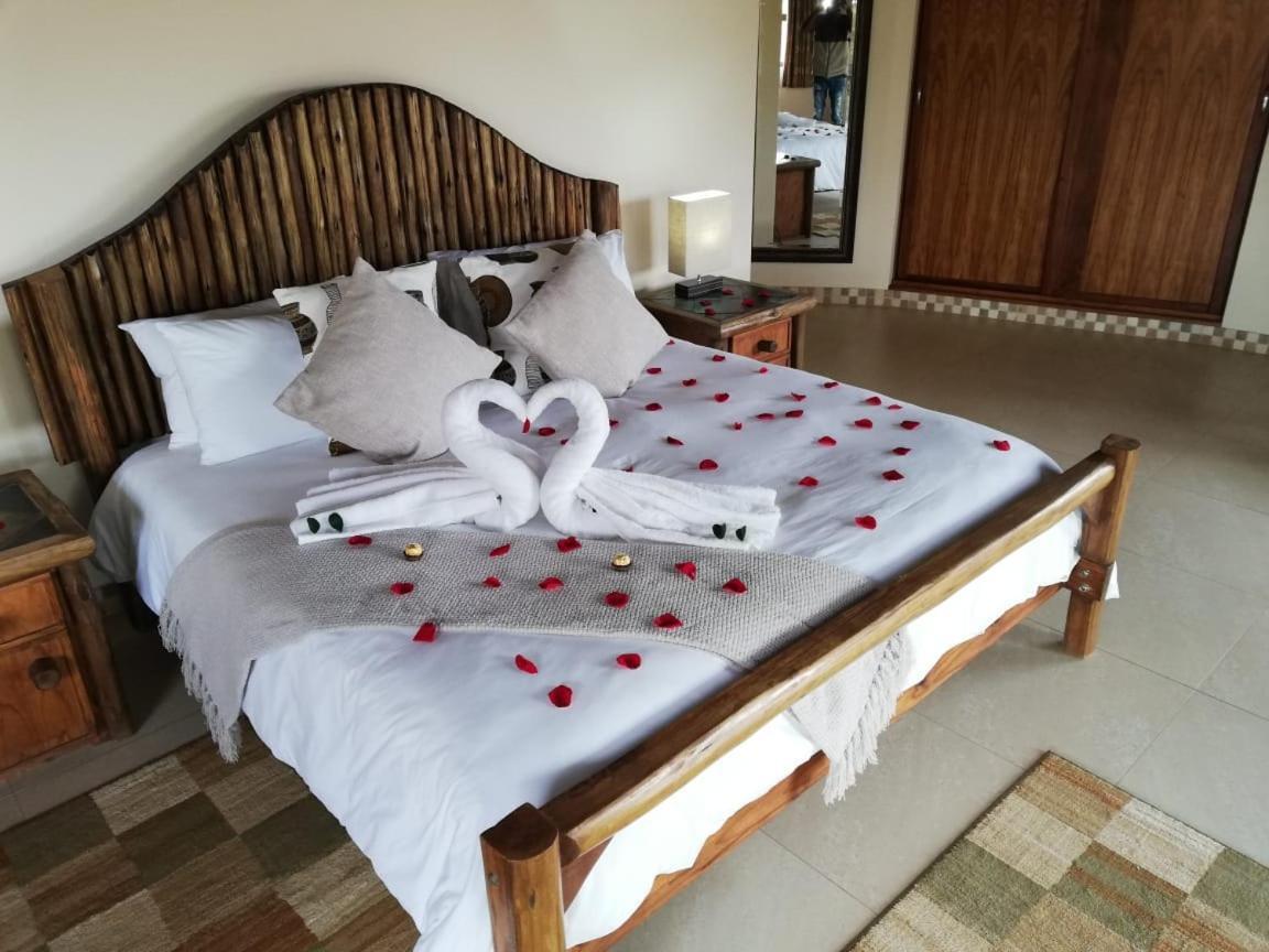 Golden Impalas Bush Resort Hammanskraal Buitenkant foto